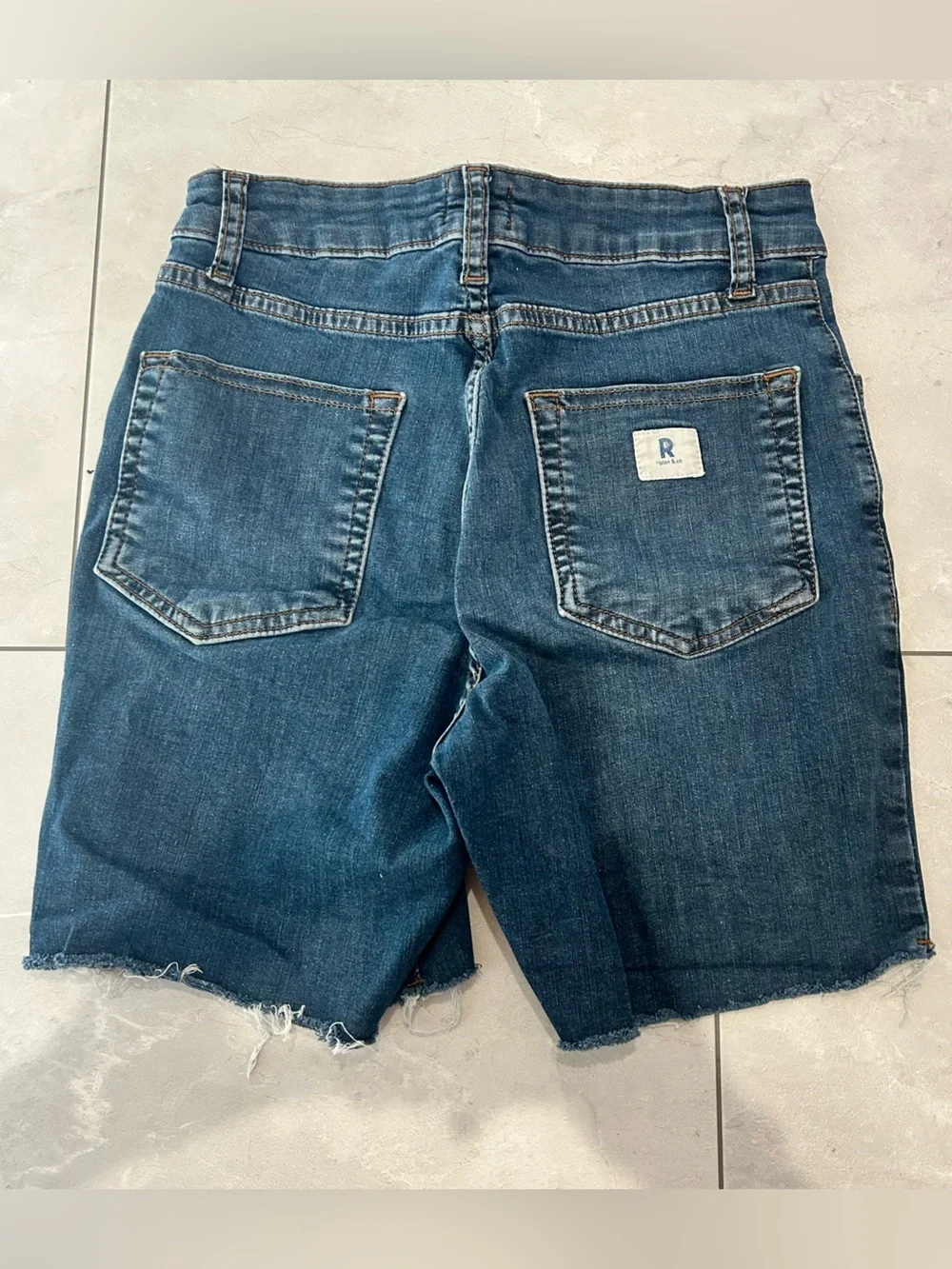 OG Ripton Shorts - Picture 2 of 3